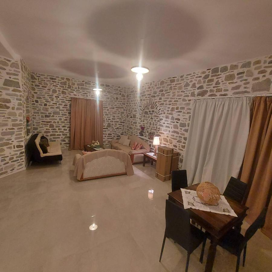 Stegio Villa Parasporos Екстериор снимка